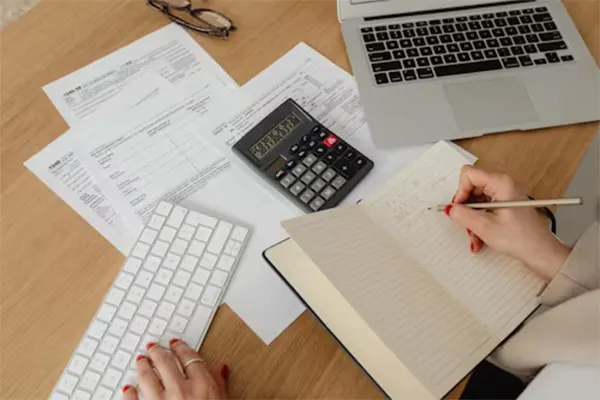 What Strategies California Expats Should Focus on